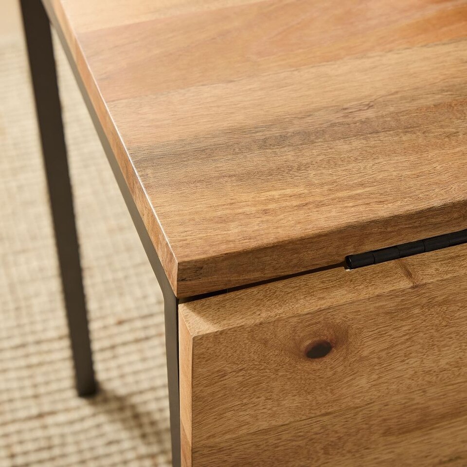 Box Frame Drop Leaf Extendable Table (61 cm - 122 cm)