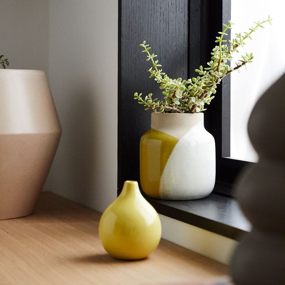 Bright Ceramicist Ceramic Vases