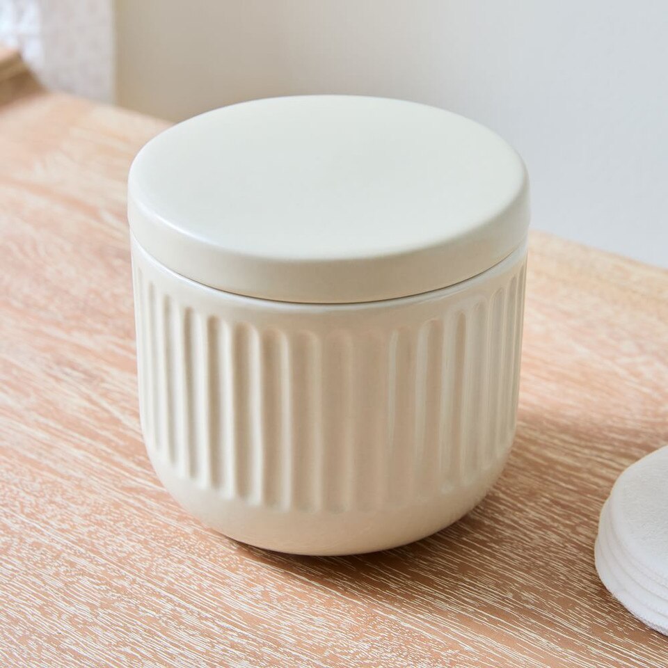 Carved Ceramics Bath Accessories