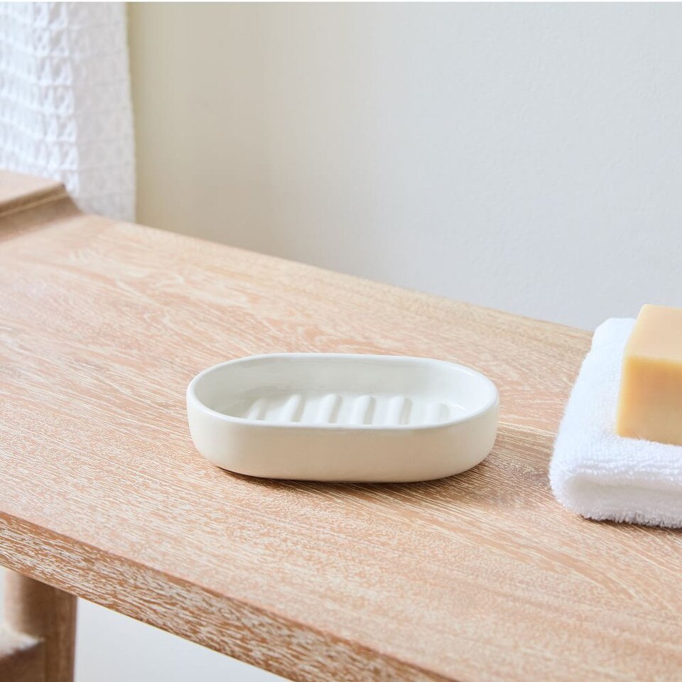 Carved Ceramics Bath Accessories