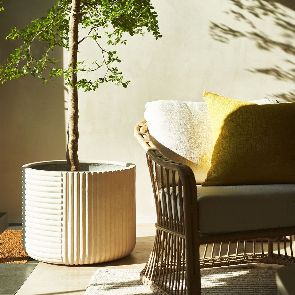 Cecilia Ficonstone Indoor/Outdoor Planters