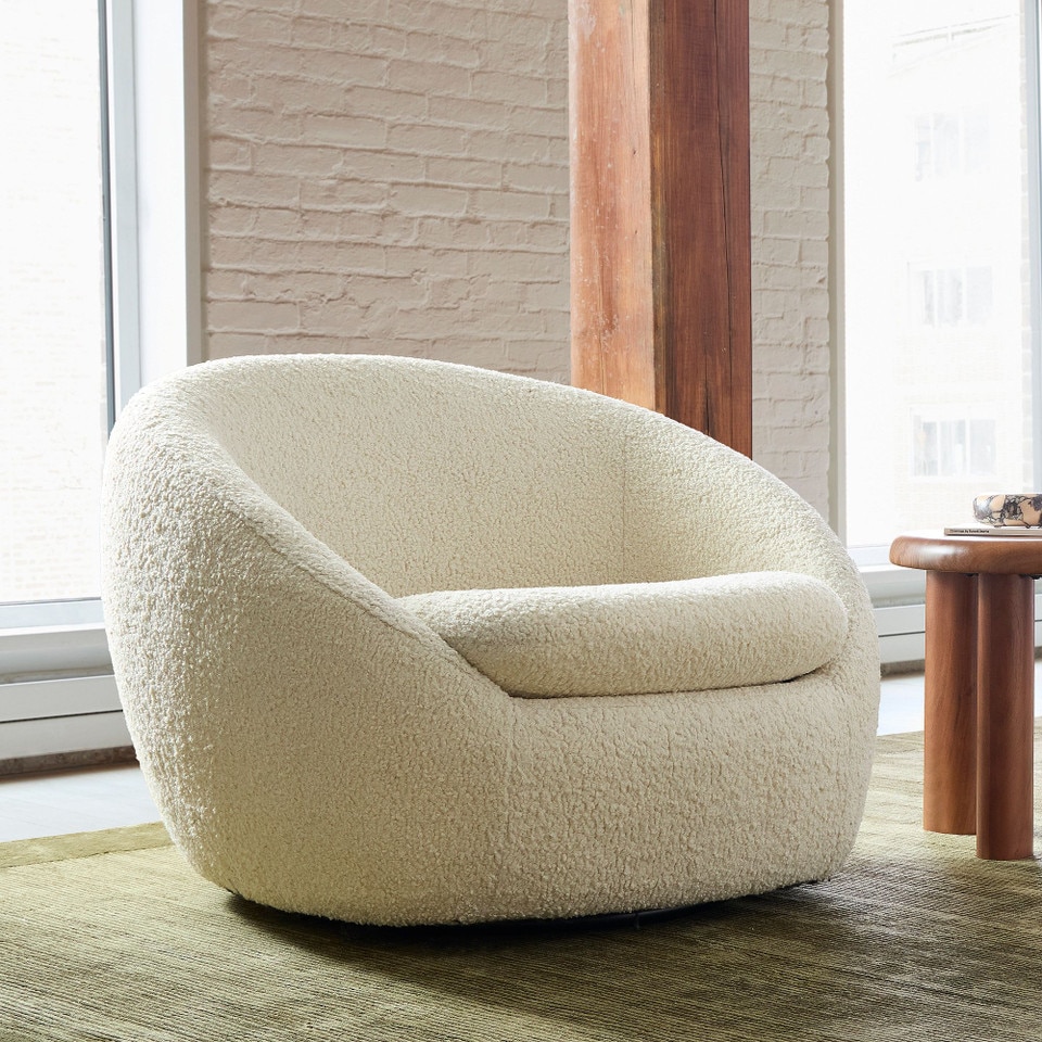 Cosy Swivel Chair