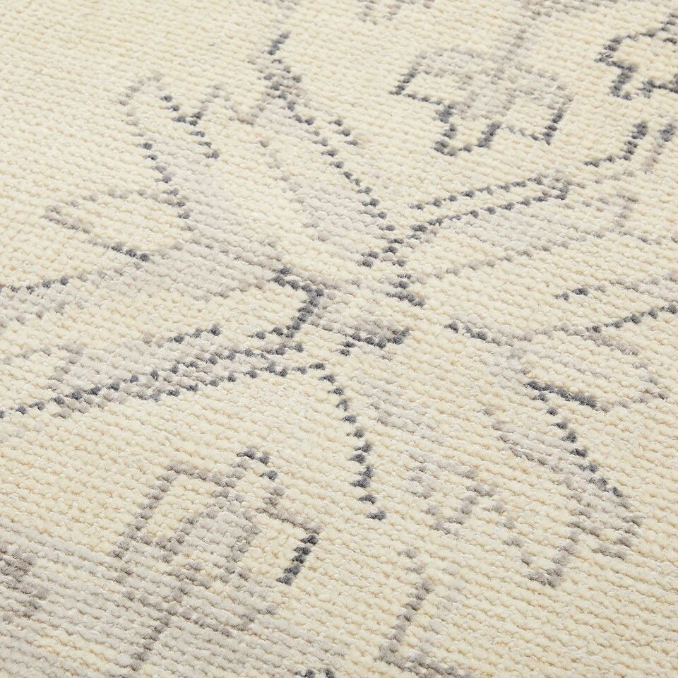 Dreamy Medallion Rug