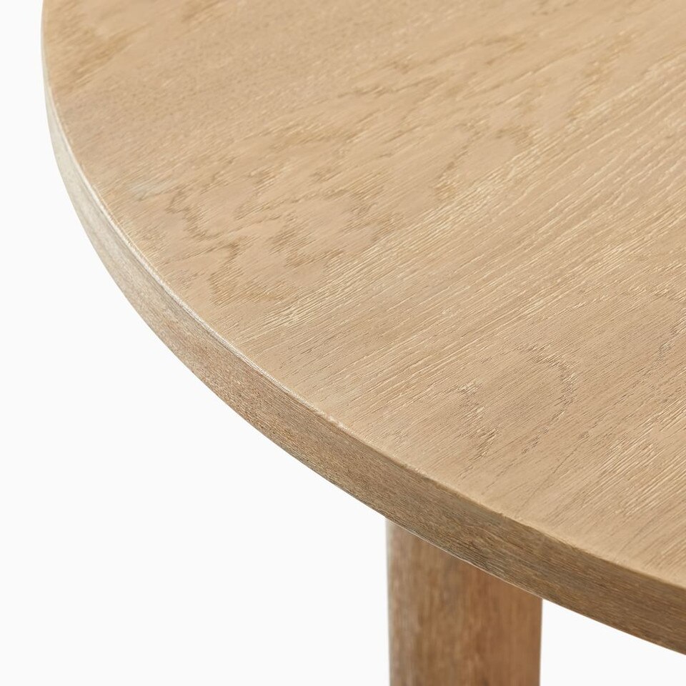 Hargrove Round Dining Table (152 cm)