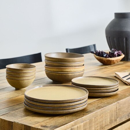 Kanto Stoneware Dinnerware Collection
