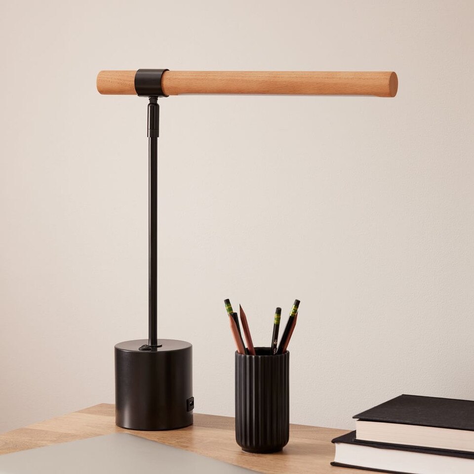 Linear Wood LED USB Table Lamp (46 cm)
