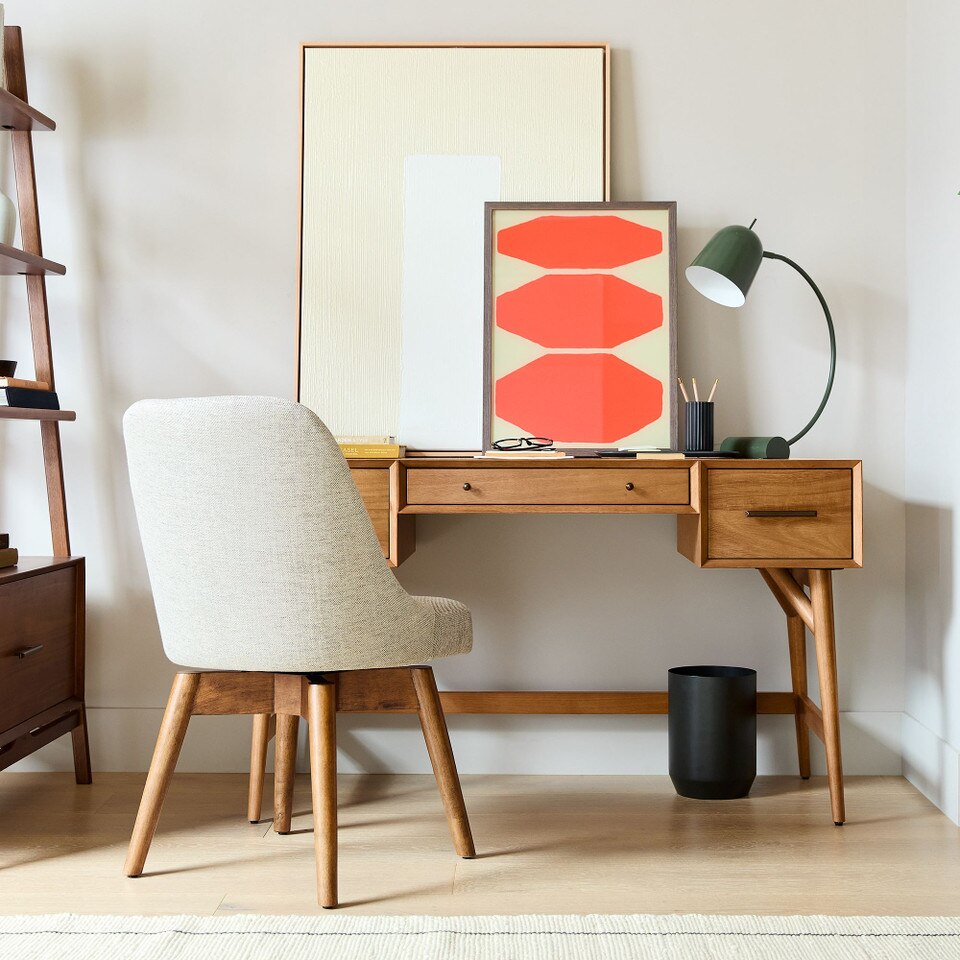 Mid-Century Desk (132 cm)