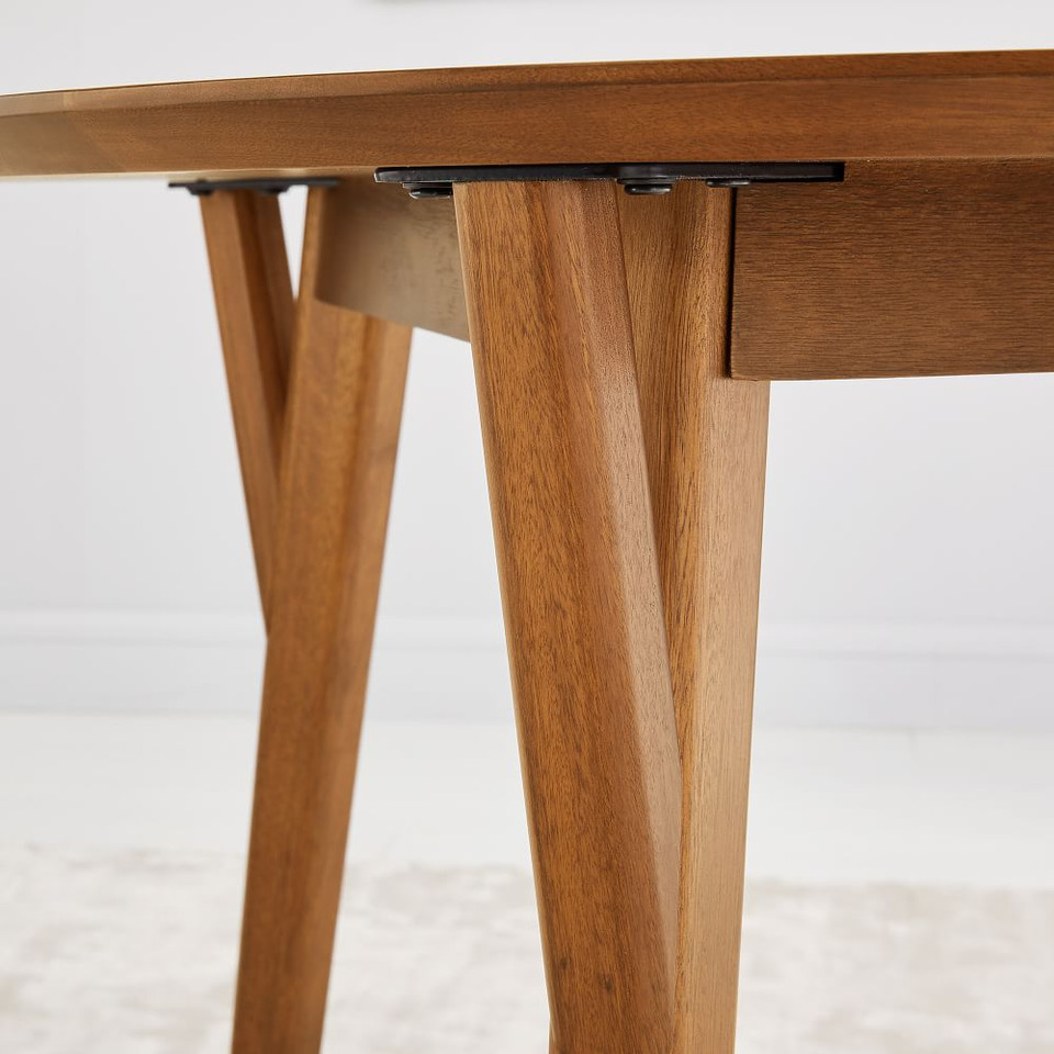 Mid-Century Rounded Expandable Dining Table (107 cm − 203 cm)