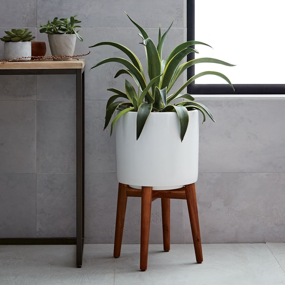 Mid-Century Turned Wood Leg Planter - Solid