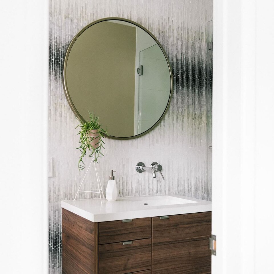 Faceted Porcelain Bathroom Accessories - White