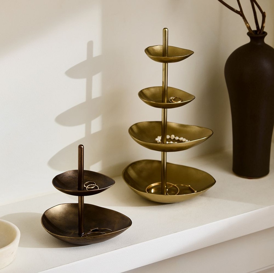 Organic Metal Jewellery Storage Tower