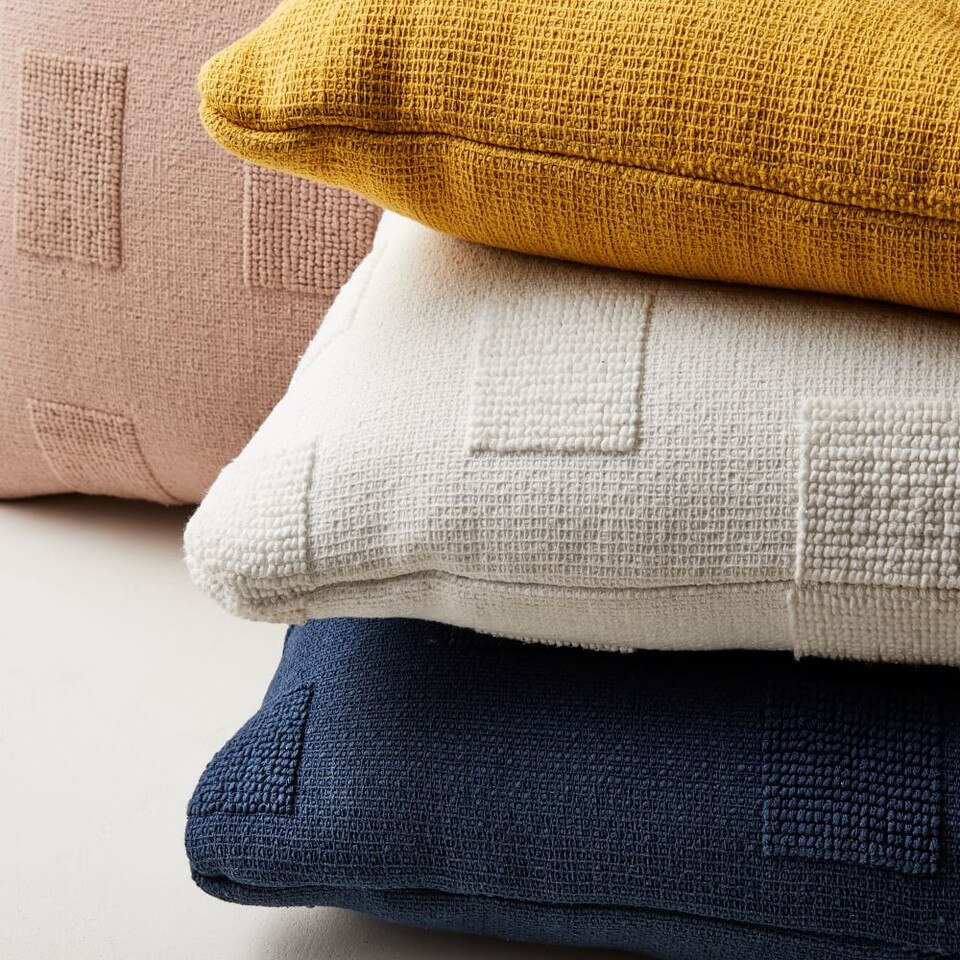 Tufted Grid Indoor/Outdoor Cushion