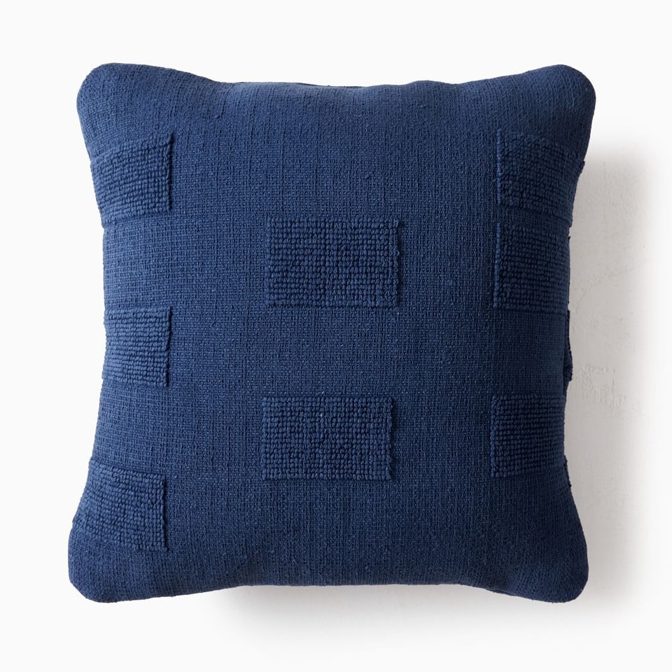Tufted Grid Indoor/Outdoor Cushion