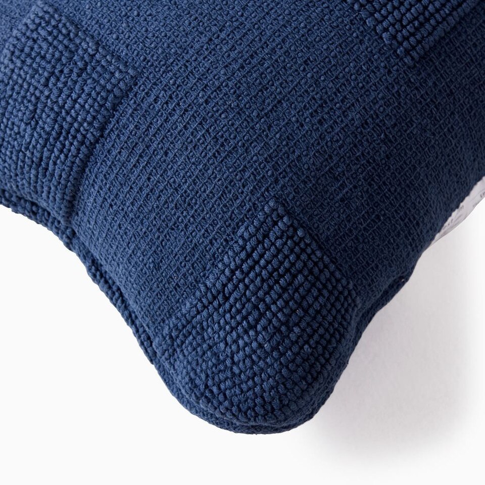 Tufted Grid Indoor/Outdoor Cushion