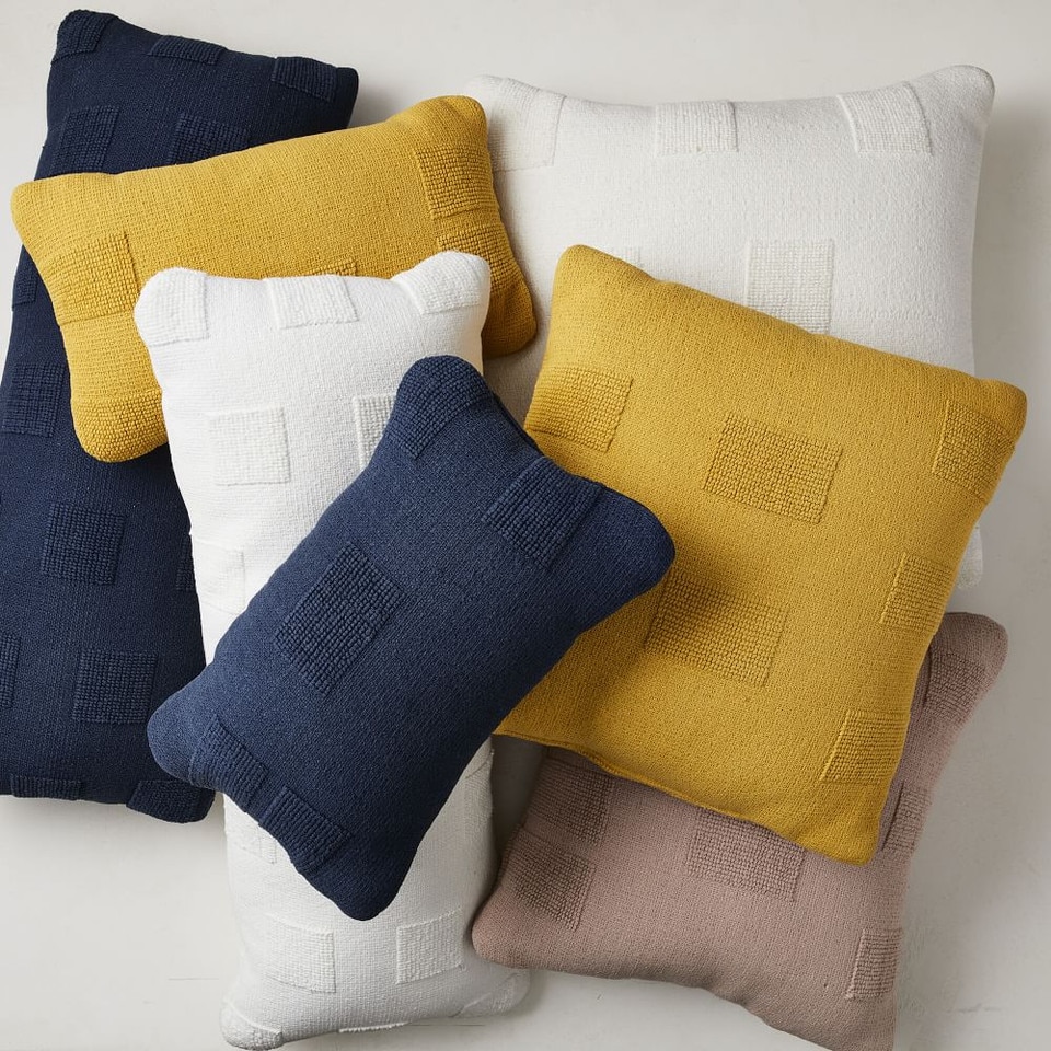 Tufted Grid Indoor/Outdoor Cushion