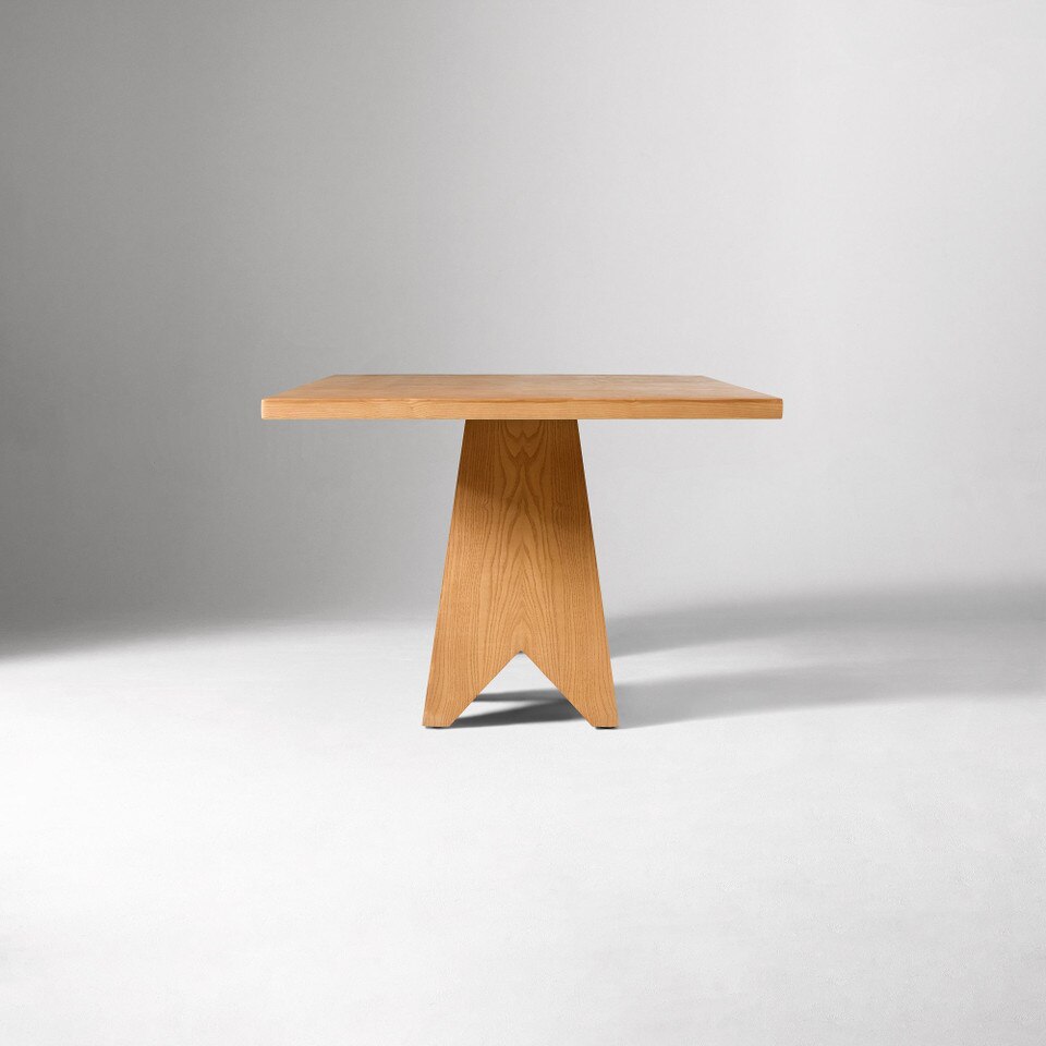Pierce & Ward Burl Wood Dining Table (229 cm)