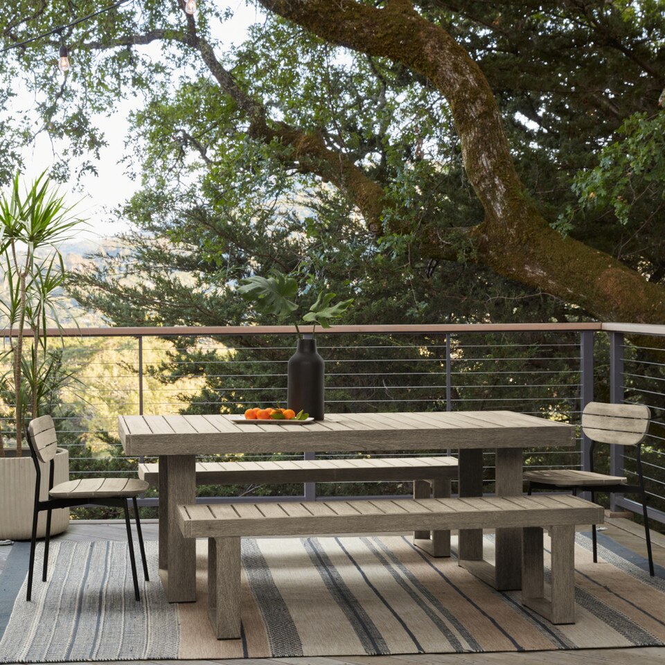 Portside Outdoor Extendable Dining Table (194 cm - 269 cm)