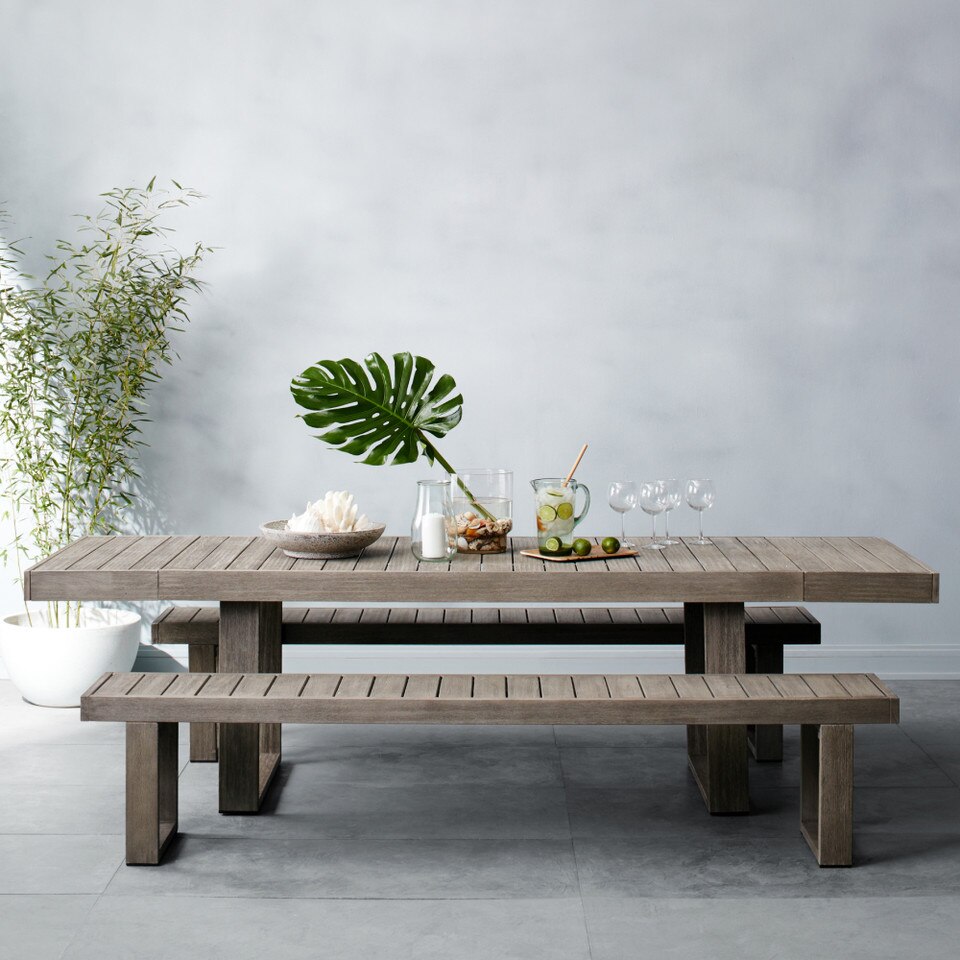 Portside Outdoor Extendable Dining Table (194 cm - 269 cm)