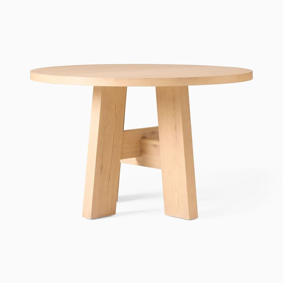 Putnam Round Dining Table (183 cm)