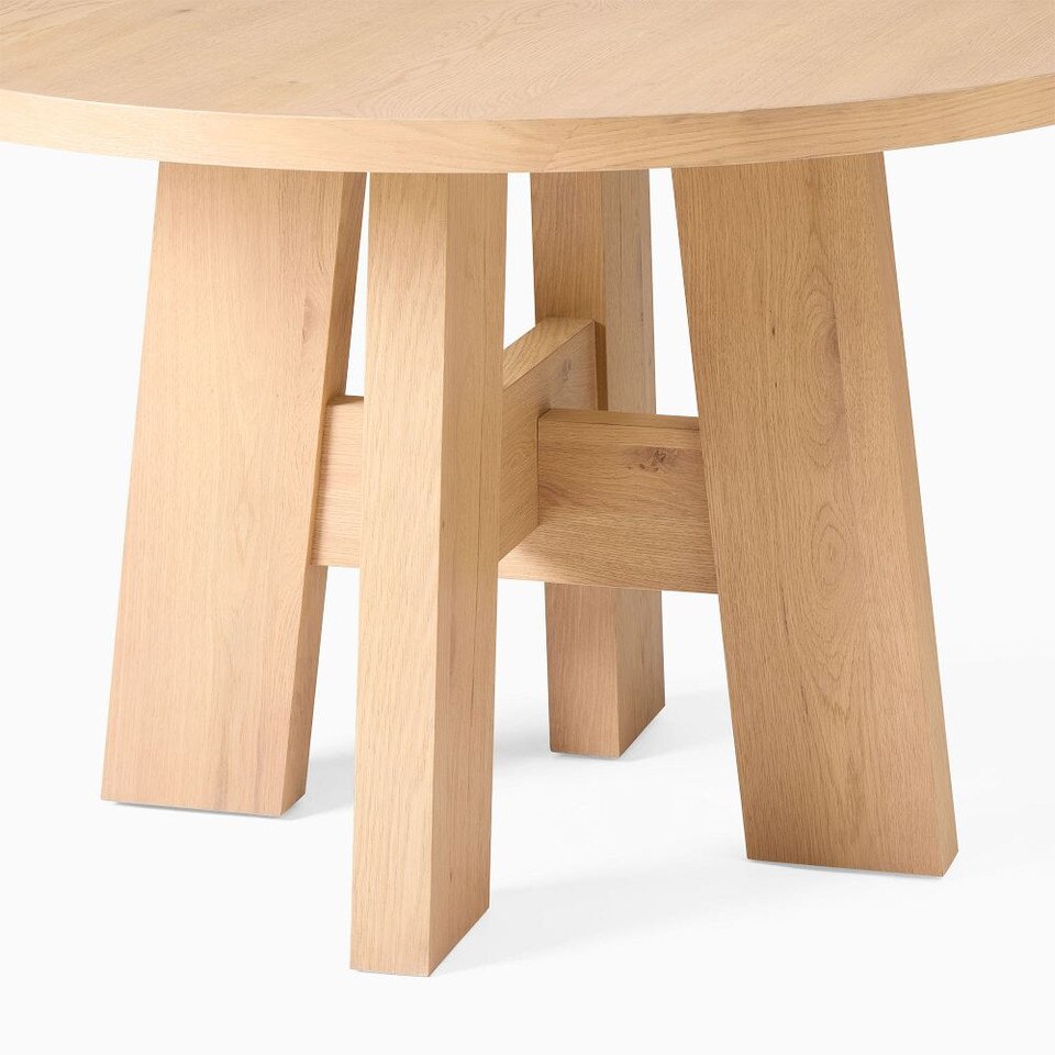 Putnam Round Dining Table (183 cm)