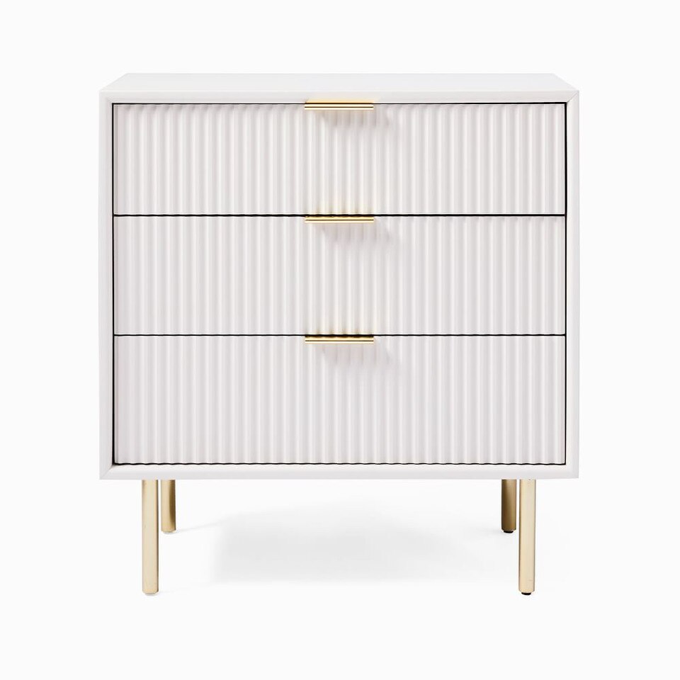 Quinn Closed 3-Drawer Bedside Table (71 cm)