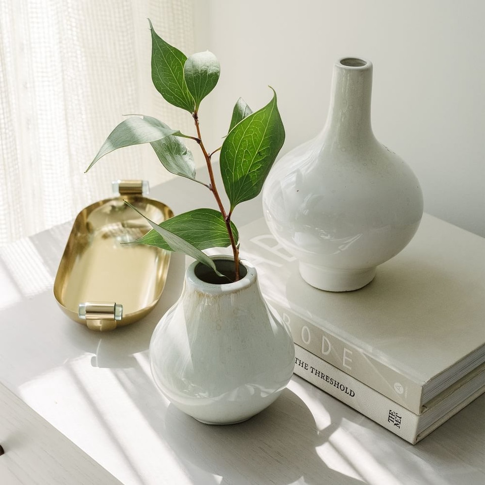 Reactive Glaze Vases - White