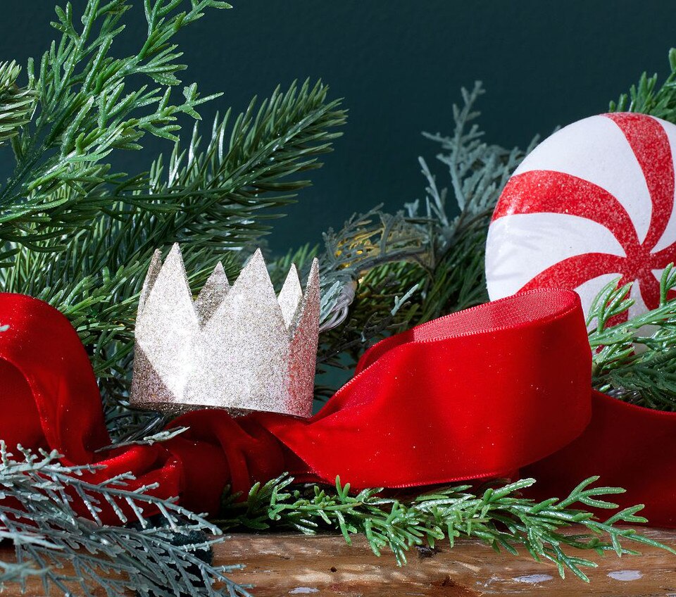 Pottery Barn Kids Rifle Paper Co. Christmas Garland