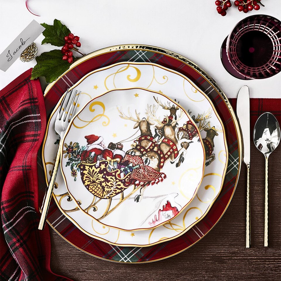 Williams Sonoma 'Twas the Night Before Christmas Dinnerware Collection