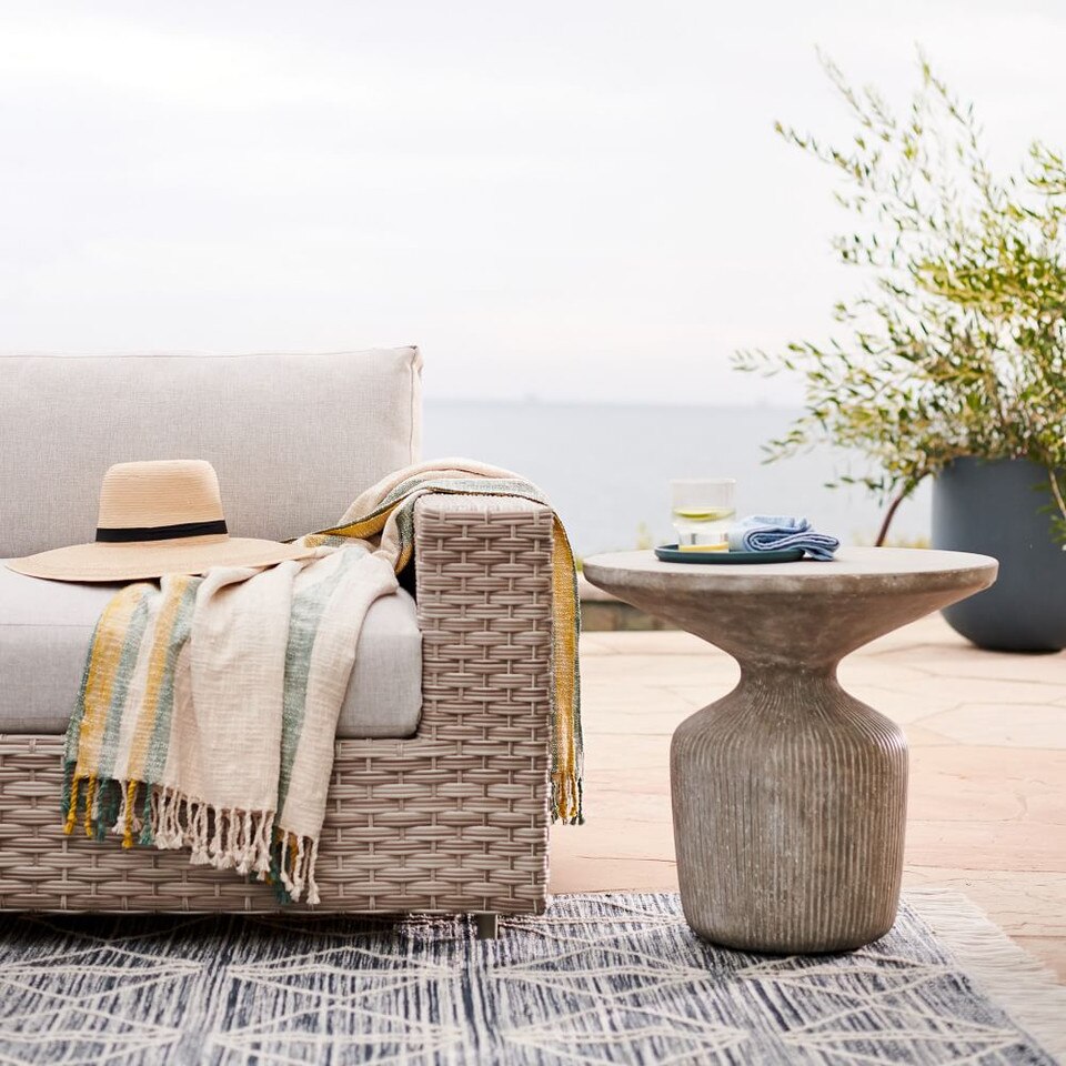 Urban Outdoor Sofa (206 cm)